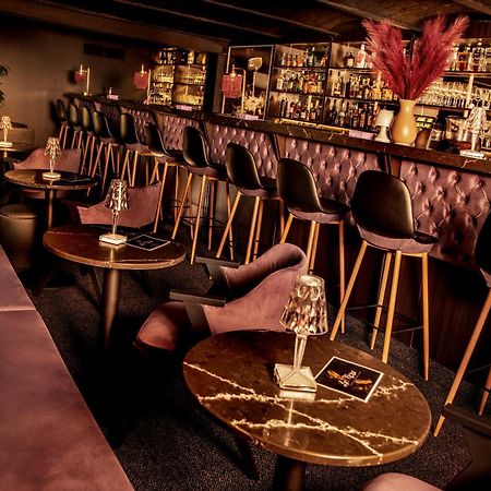 La Pergola & Prestige Panzio Hotell Kaposvár Eksteriør bilde